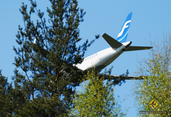 Embraer 170STD (ERJ-170-100STD)