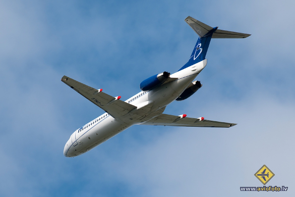 Fokker 100 (F-28-0100)