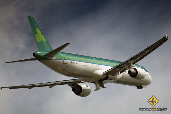 Airbus A321-211