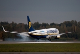 Boeing 737-8AS