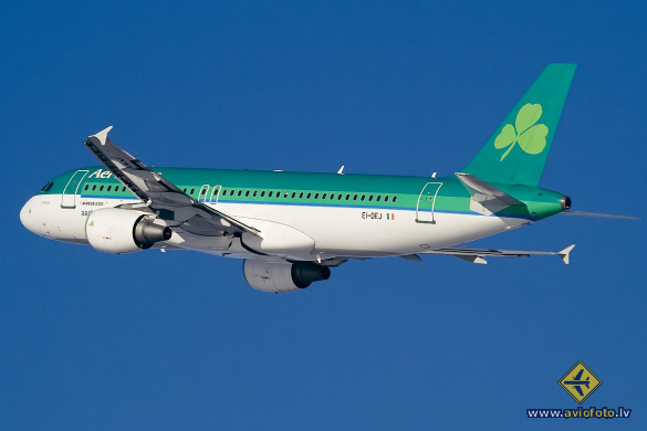 Airbus A320-214