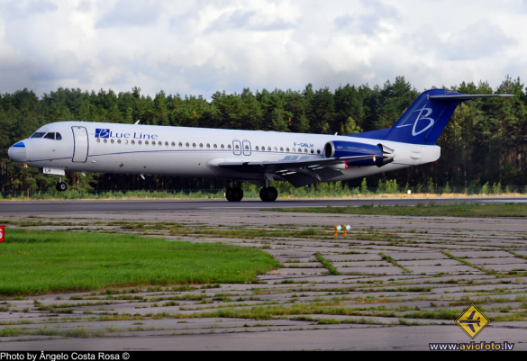 Fokker 100 (F-28-0100)