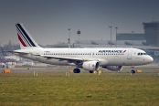 Airbus A320-214
