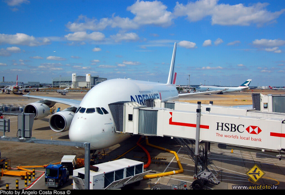 Airbus A380-861