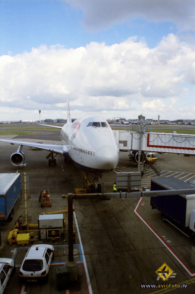 Boeing 747-436