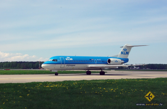 Fokker 70 (F-28-0070)