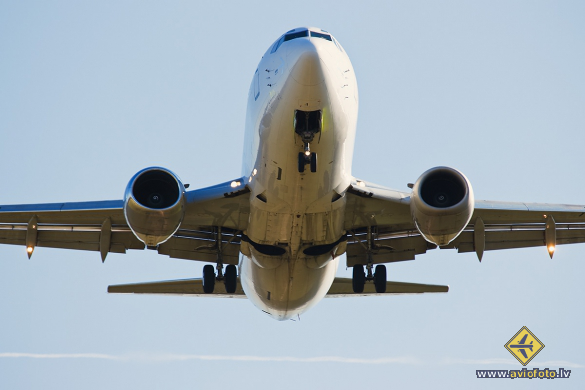 Boeing 737-36Q