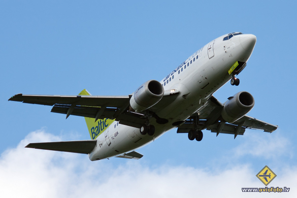 Boeing 737-522