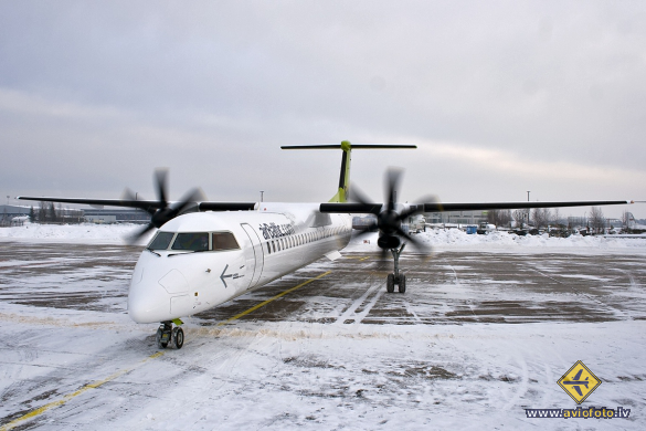 Bombardier DHC-8-402 Q400