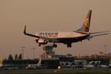 Boeing 737-8AS