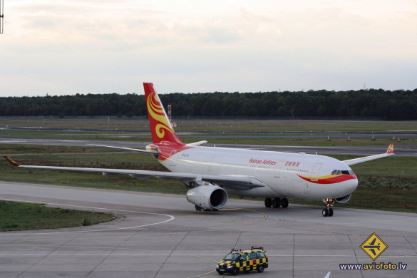 Airbus A330-243