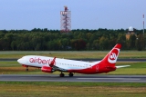 Boeing 737-86J