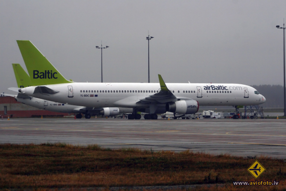 Boeing 757-256