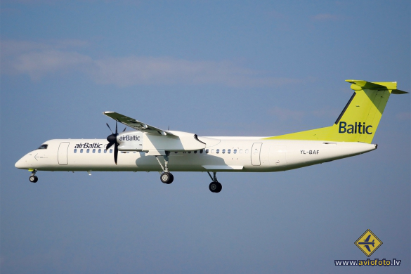 Bombardier DHC-8-402 Q400