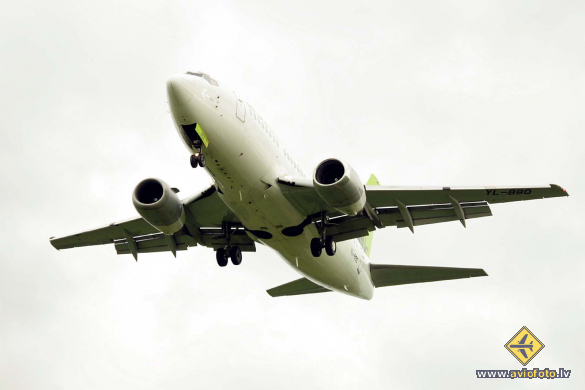 Boeing 737-522