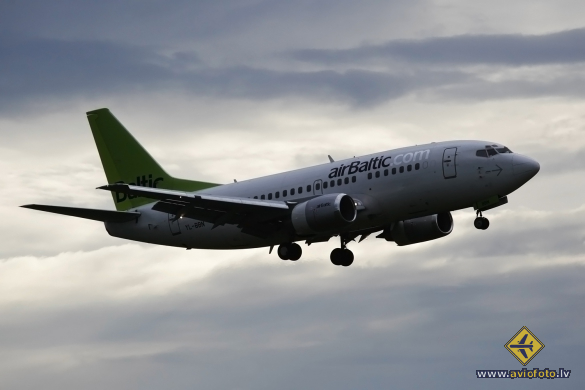Boeing 737-522