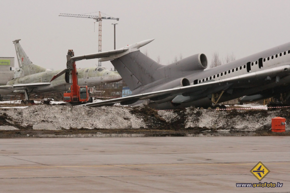 Tupolev Tu-154B-2