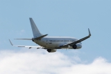 Boeing 737-548