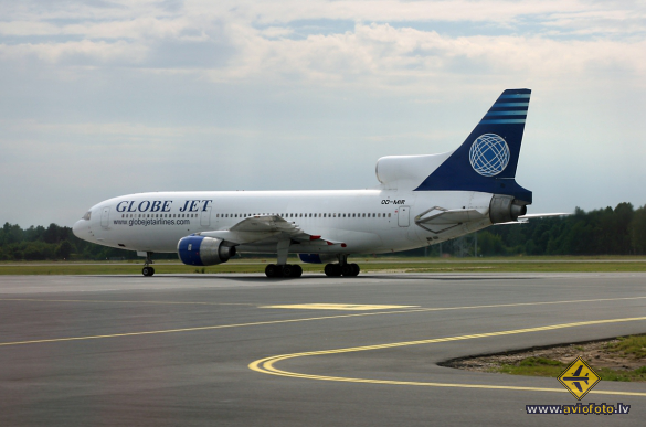 Lockheed L-1011-385-3 TriStar 500