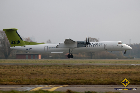 Bombardier DHC-8-402 Q400