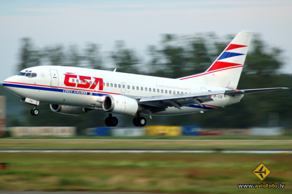 Boeing 737-55S