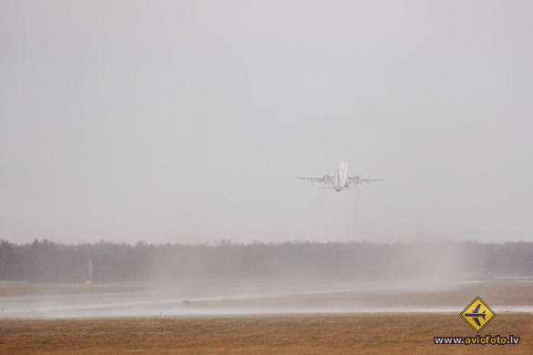Boeing 737-35B