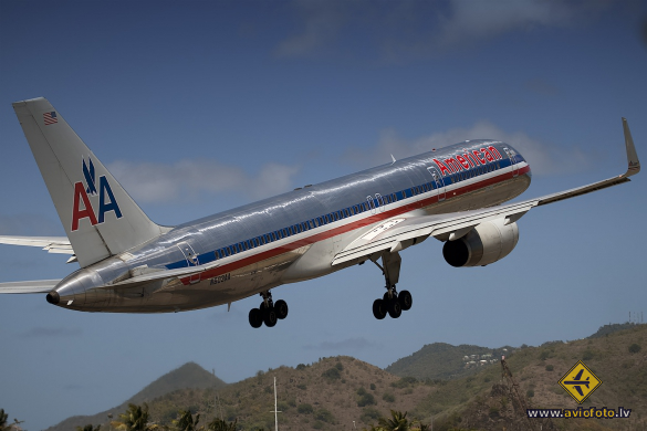 Boeing 757-223
