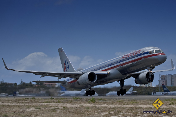 Boeing 757-223