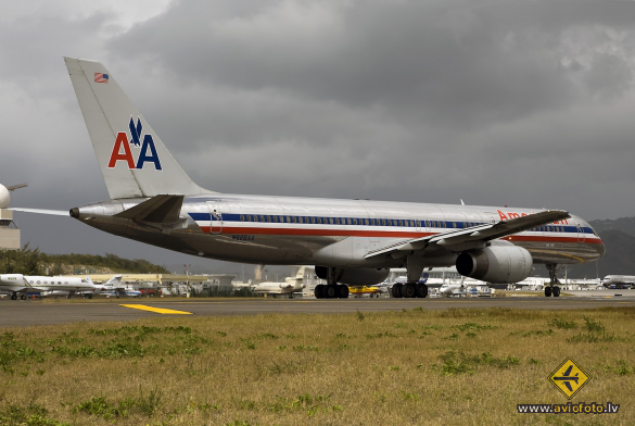 Boeing 757-223