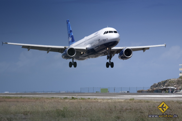 Airbus A320-232