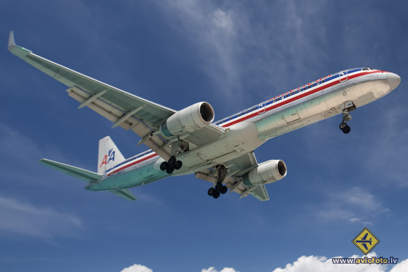 Boeing 757-223