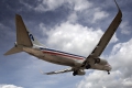 Boeing 737-823