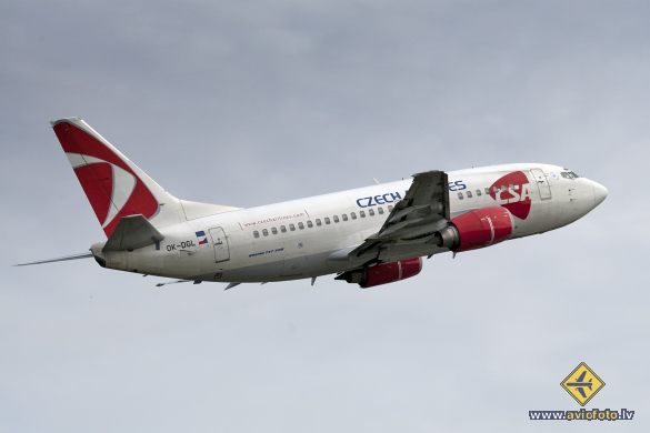 Boeing 737-55S
