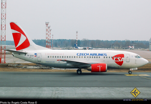 Boeing 737-55S