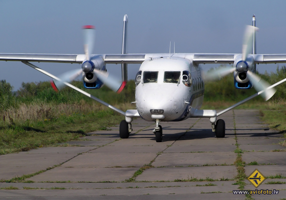Antonov An-28