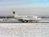 Boeing 737-2Q8/Adv
