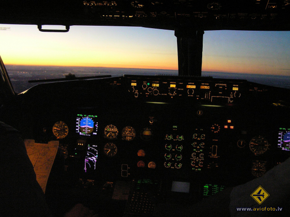 Boeing 737-500