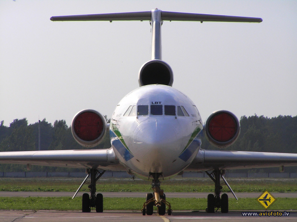 Yakovlev Yak-42D