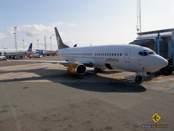 Boeing 737-33A