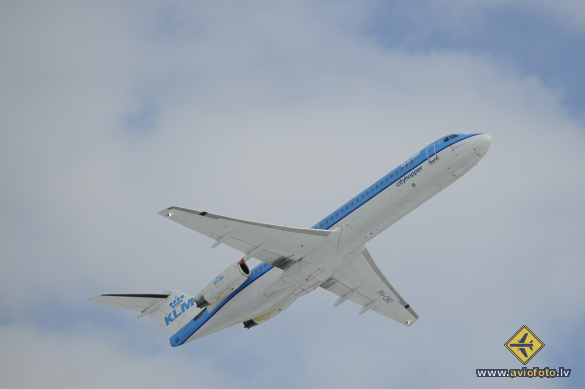 Fokker 100 (F-28-0100)