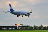 Boeing 737-8K2