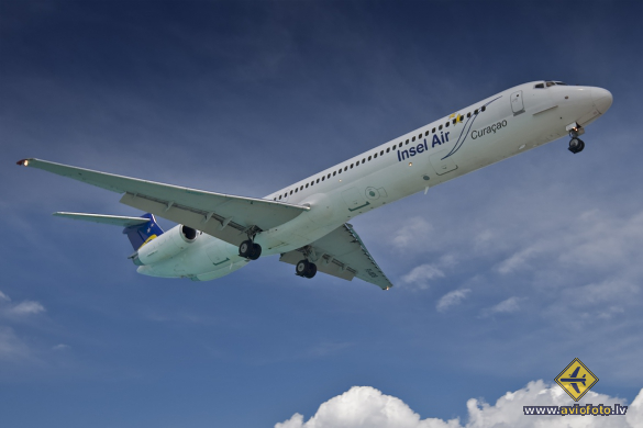 McDonnell Douglas MD-82 (DC-9-82)