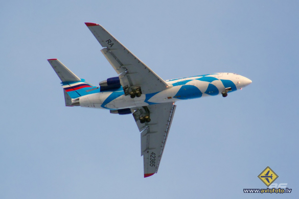 Yakovlev Yak-42D