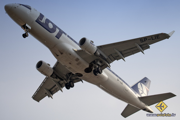 Embraer 175LR (ERJ-170-200LR)