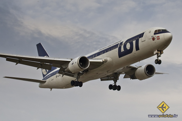 Boeing 767-35D/ER