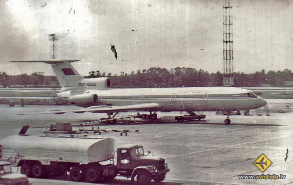 Tupolev Tu-154B-2