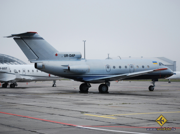 Yakovlev Yak-40