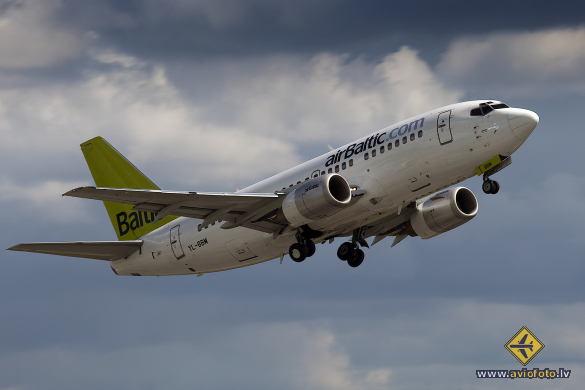 Boeing 737-522