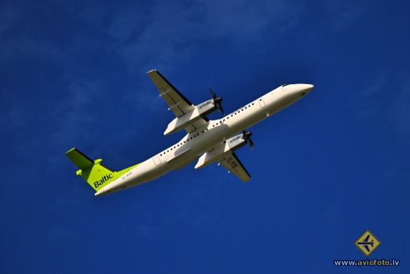 Bombardier DHC-8-402 Q400