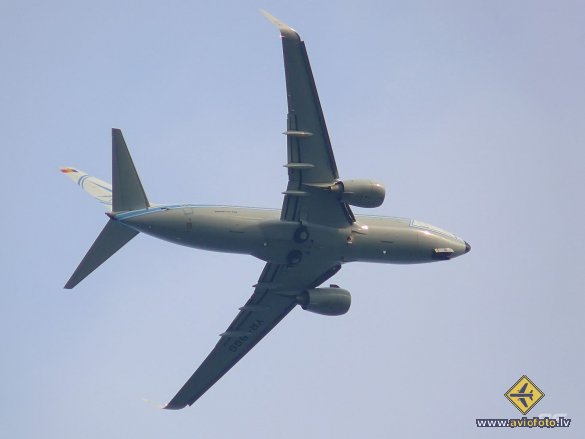 Boeing 737-78J